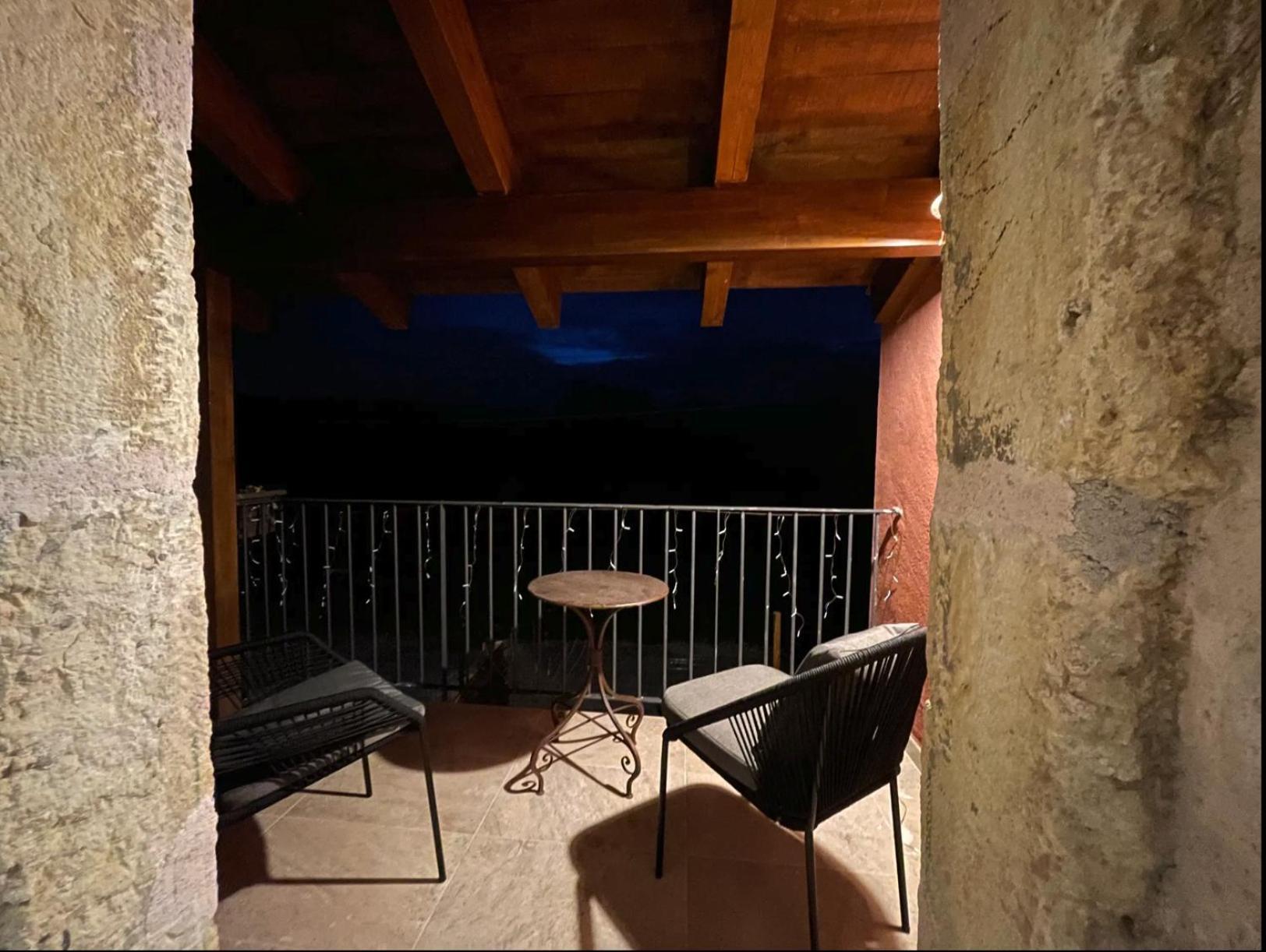 La Casa Del Cantero Pinilla del Valle Экстерьер фото